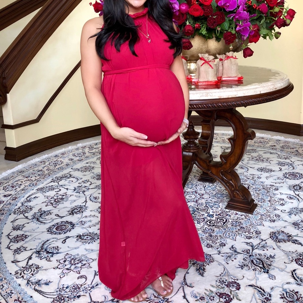 Flowy maxi tulle red dress (worn as maternity)